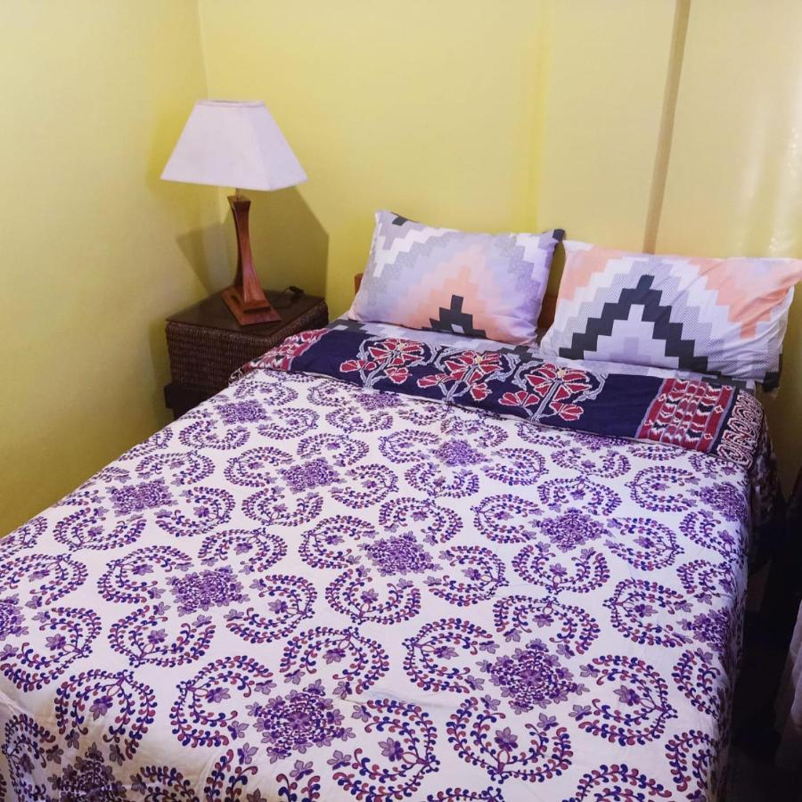 Blue Nest Apartment Manila Bagian luar foto